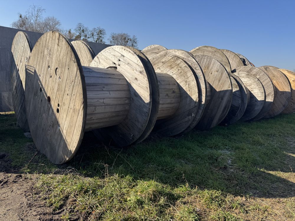 Szpule Bębny po kablach i mikropakietach różne rozmiary