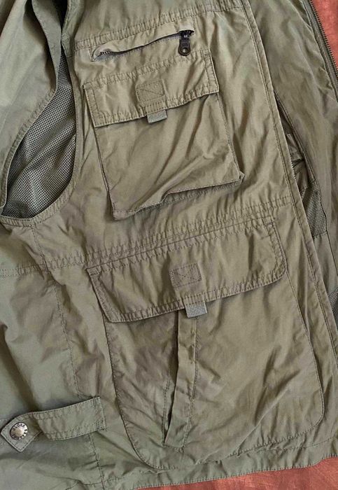 Жилет хакі GLOBE TROTTER (безрукавка) .