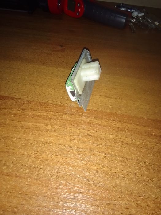 Резистор пічки Чері Амулет