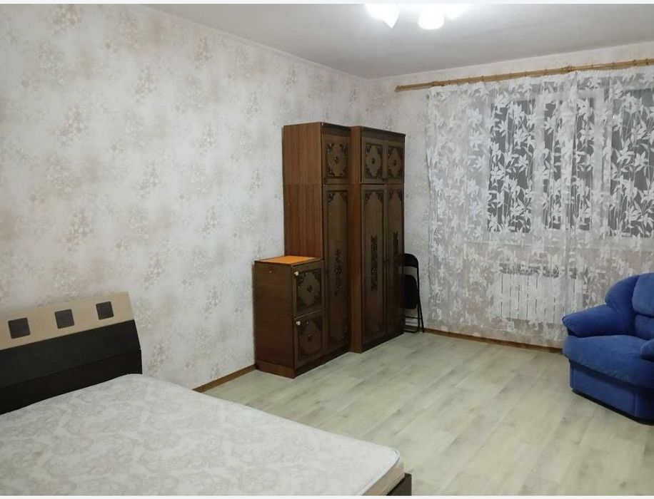 Сдам 2х комн квартиру м.Дворец Спорта в новострое