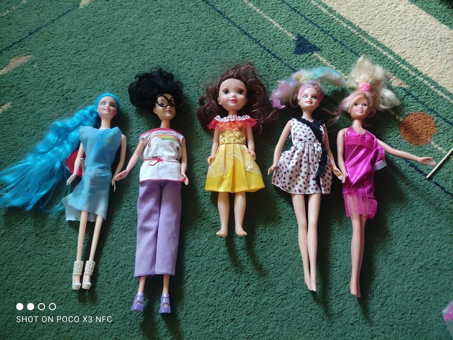 Ляльки, пупсики, ляльковий одяг