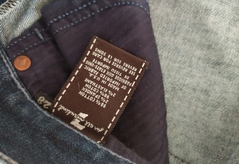 Jeansy 7 for All Mankind granatowe. Rozmiar M.