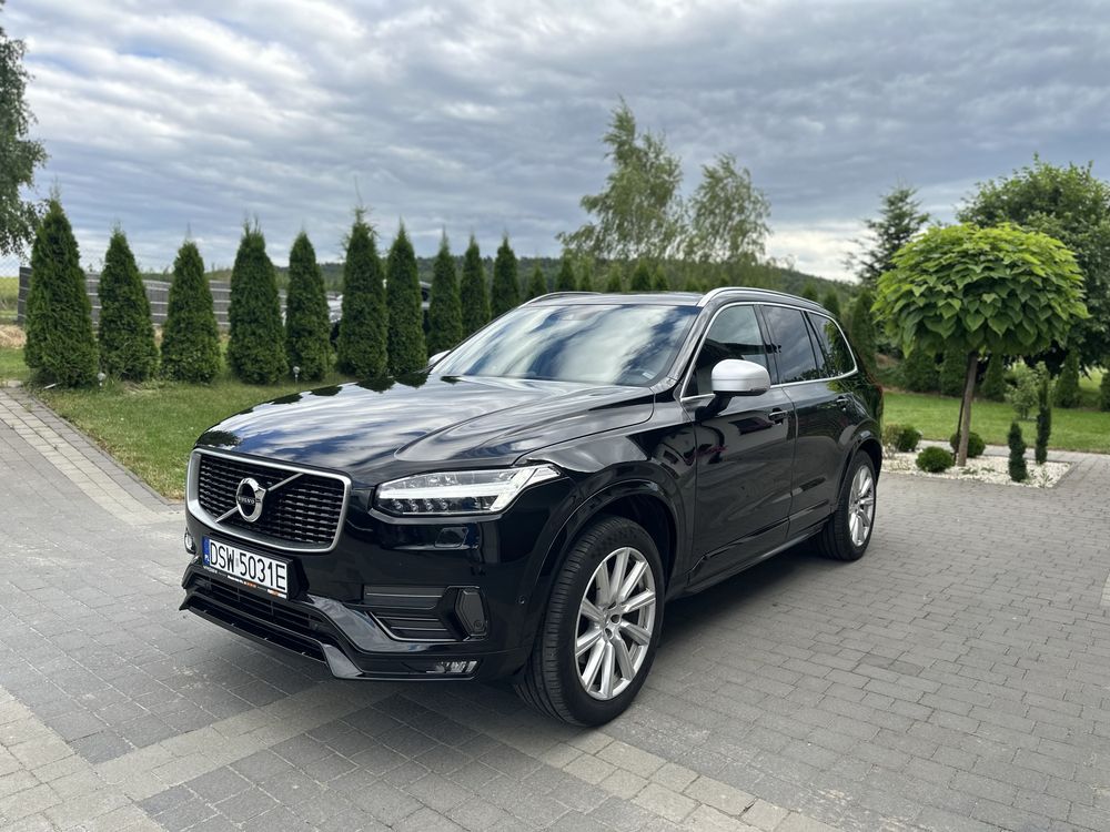 VOLVO XC90 R-Design