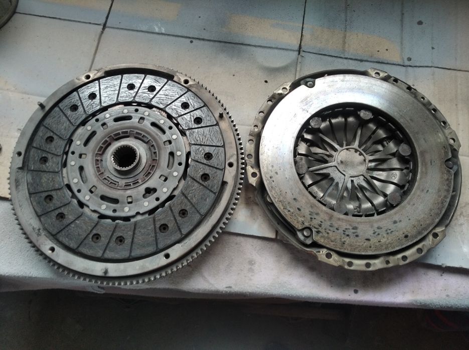 Корзина Сцеплення VW Т-5