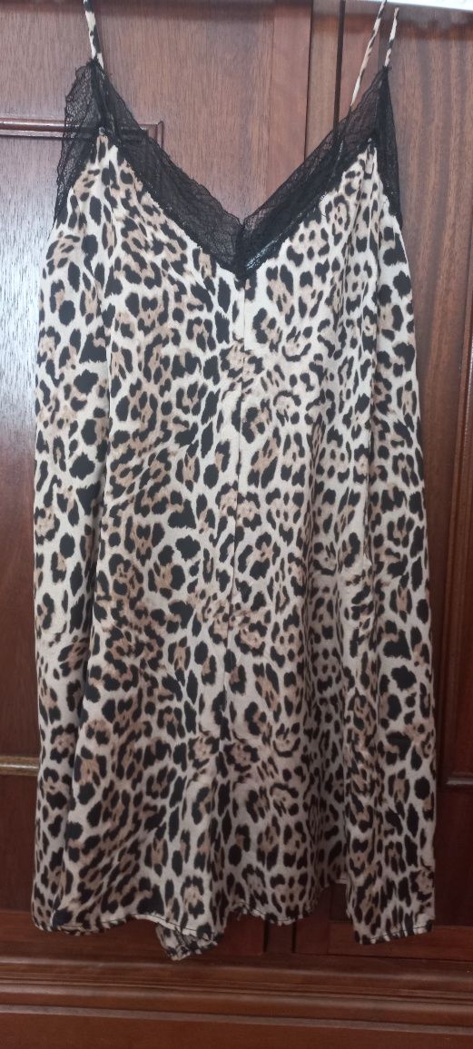 Macacão leopardo Mango