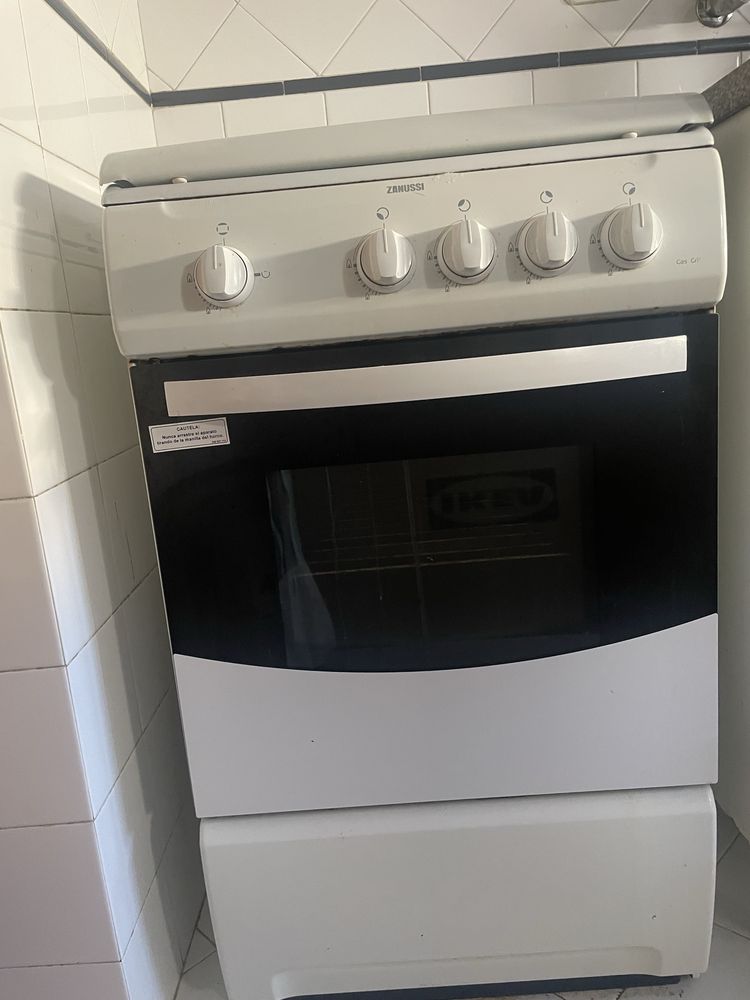 Fogao Zanussi a gás natural