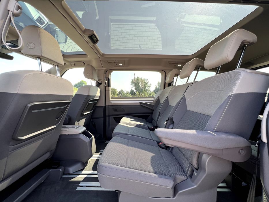 VW MULTIVAN Wynajem/wypożyczalnia busa PREMIUM