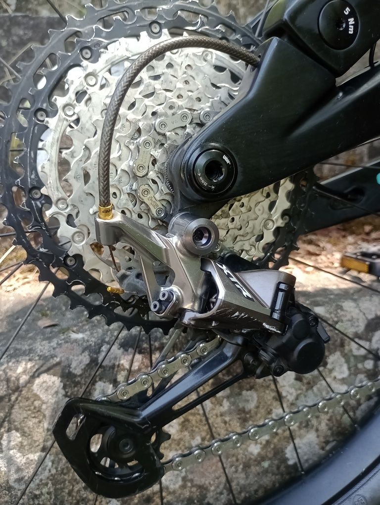 Bianchi e suv Race 12 sp
