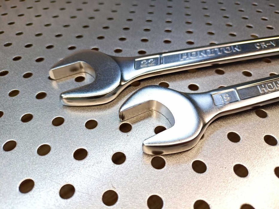 Klucze płasko-oczkowe 8-22mm 12el CrV Klucze torx klucze calowe klucze