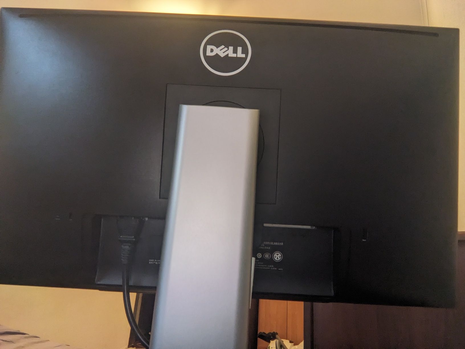 Монитор Dell ultra sharp U2414H