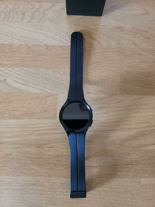 Smartwatch Zegarek Samsung Watch 5 Pro R920 / 45mm czarny-uszkodzony