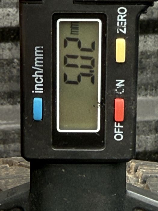 Pojedyncza Opona Całoroczna 175/65/15 Barum Quartaris5