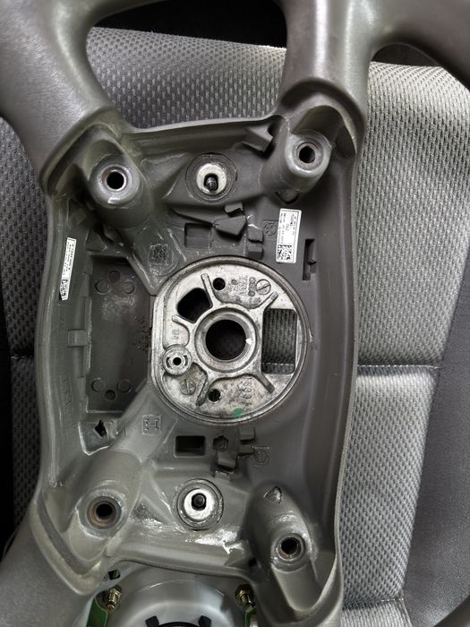 Kierownica czteroramienna Audi A4 B6 swing