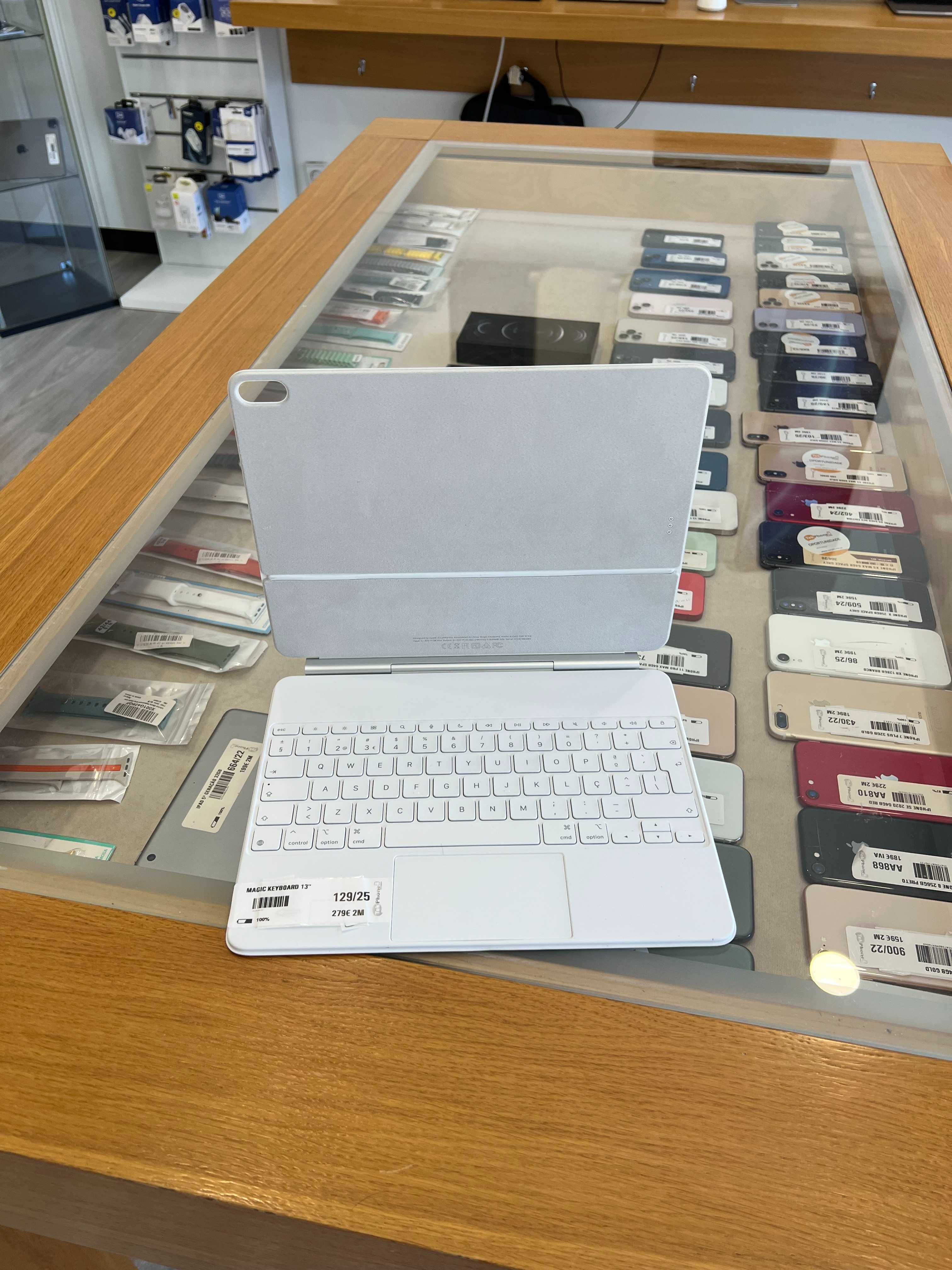 Magic Keyboard 13"