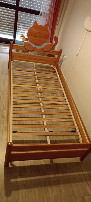 Cama /estrado/colchão