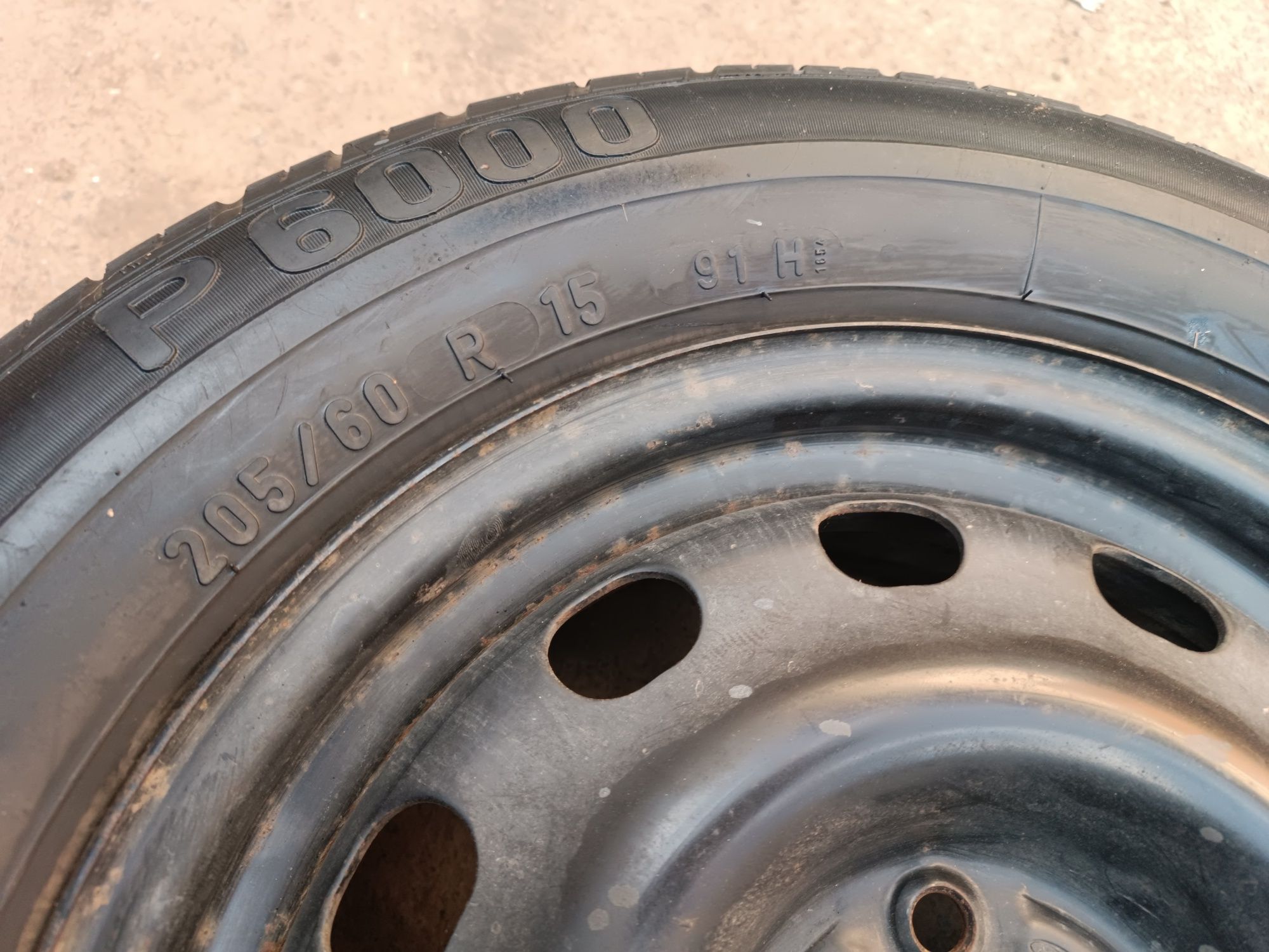 Продам запаску r 15
