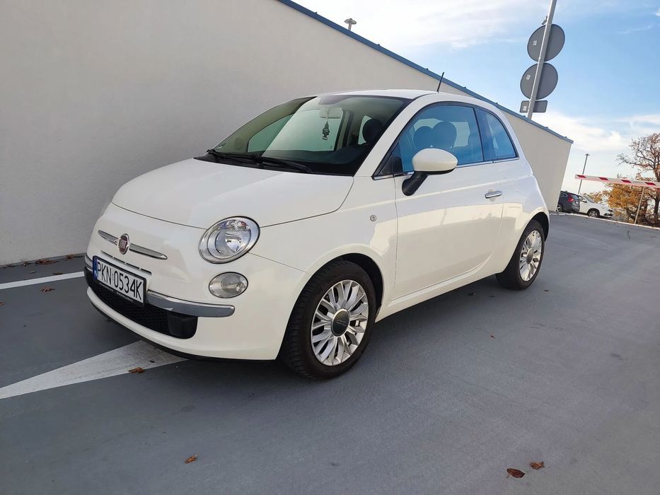 Fiat 500 Bogata wersja Lounge, czujniki parkowania, klimatyzacja