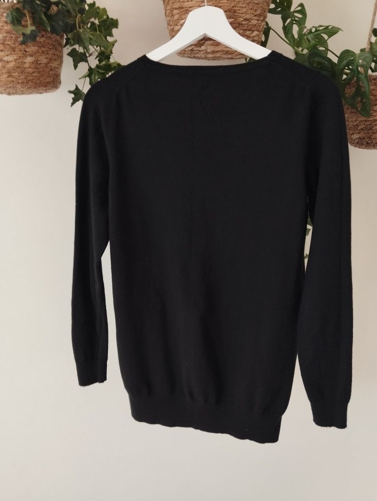 Bluzka dzianinowa, lekki sweter, czarny basic, naturalny skład, z wełn