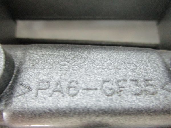 Puxador porta trás esquerdo OPEL Zafira A (F75_)