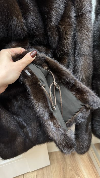 Шубка норкова! В красивому шоколадному кольорі! Розмір S