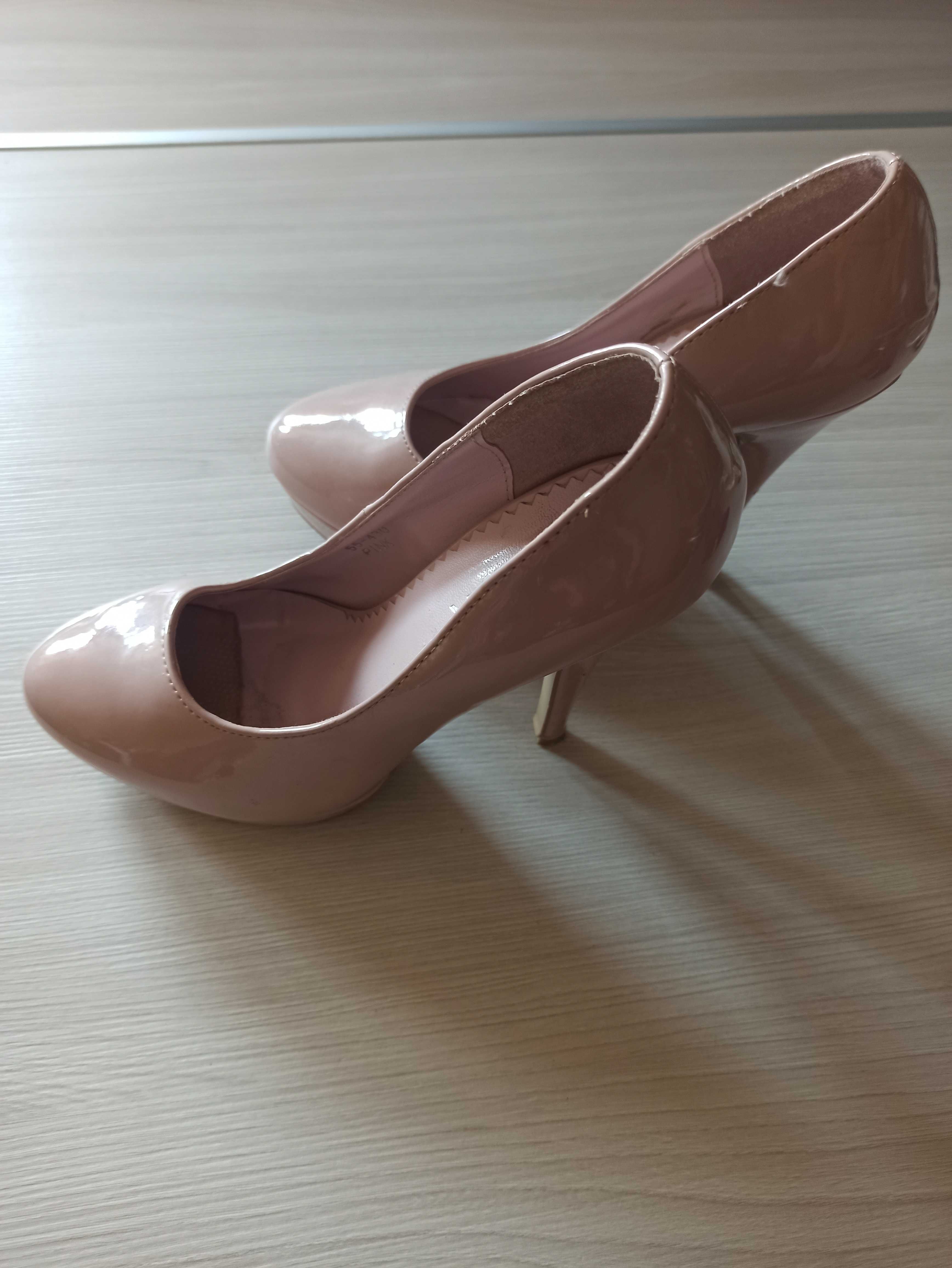 Buty szpilki rozmiar 35