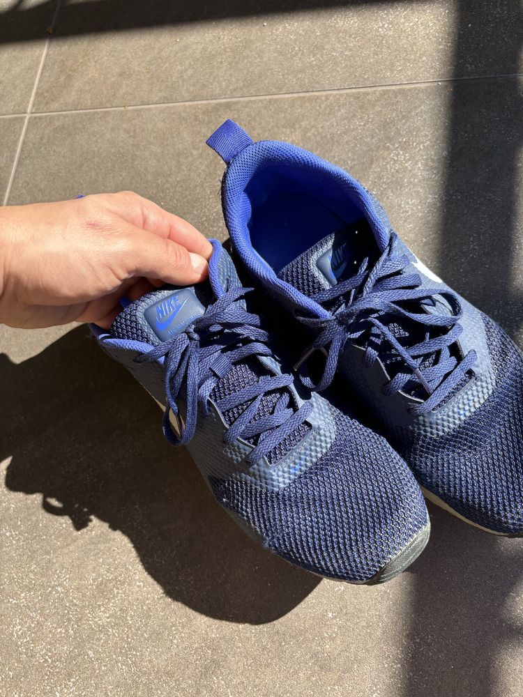 Buty męskie nike air max tavas 42,5 niebieskie oryginalne