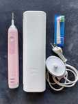 Szczoteczka Oral-B PRO 3 3500  + ETUI 2025