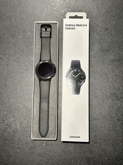Smartwatch SAMSUNG Galaxy Watch 4 Classic SM-R890NZ 46mm Czarny