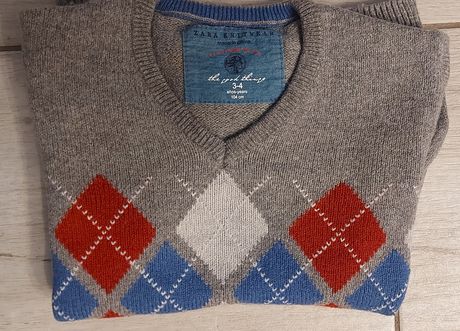 Sweterek z dodatkiem wełny ZARA 104