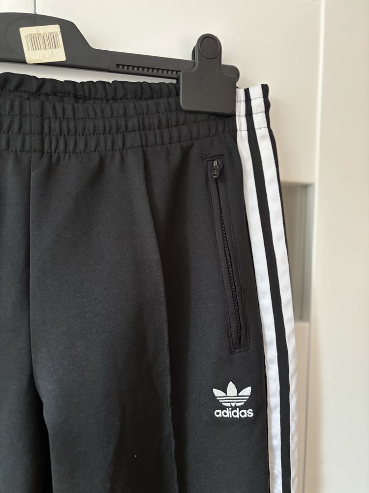 Damskie dresy Adidas