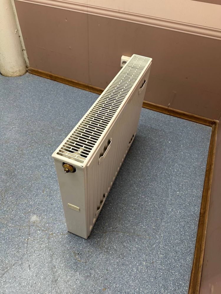 Стальний радіатор опалення Kermy 22тип 500*800 та 500*700 універсальні