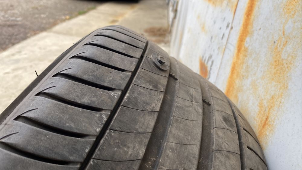 Продам резину Мишелин Primacy 3 245/40 R19