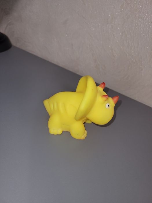 Бризгалка,іграшка для купання.динозавр