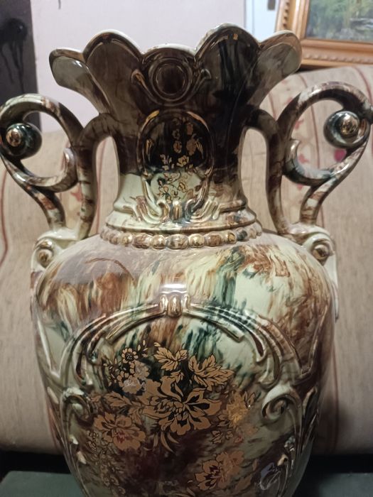 Ваза напольная, большая