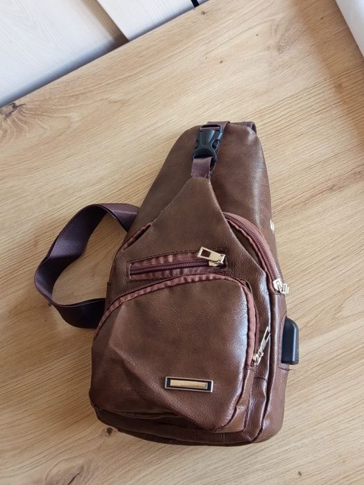 Nowa torba na ramię