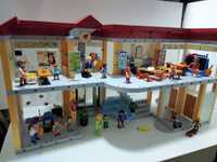 Playmobil duża szkoła podstawowa  z załogą