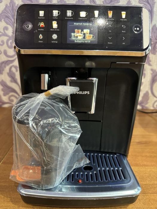 Кавова машина Philips 5500. Нова .Кількість більше 10 штук