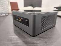Mini PC Intel NUC8i5BEH tall