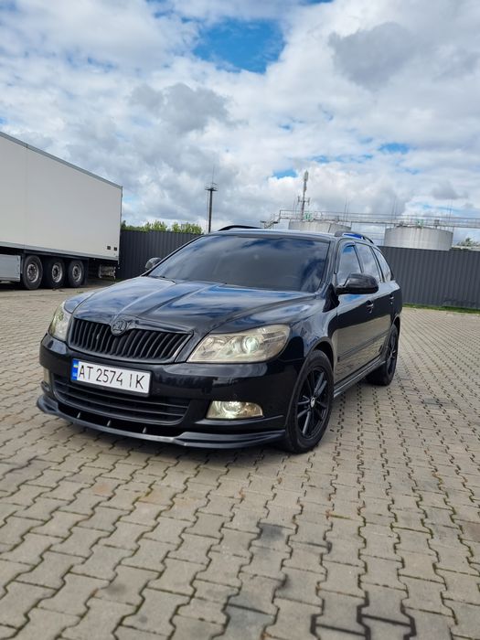 Skoda Octavia A5 2013 рік в RS Обвісі 1.6 дизель на гарній комплектаці