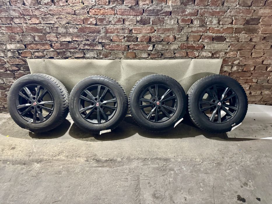 Koła zimowe Momo 16 5x114.3 ET40+Opony Falken 215/65/16 z 2020r