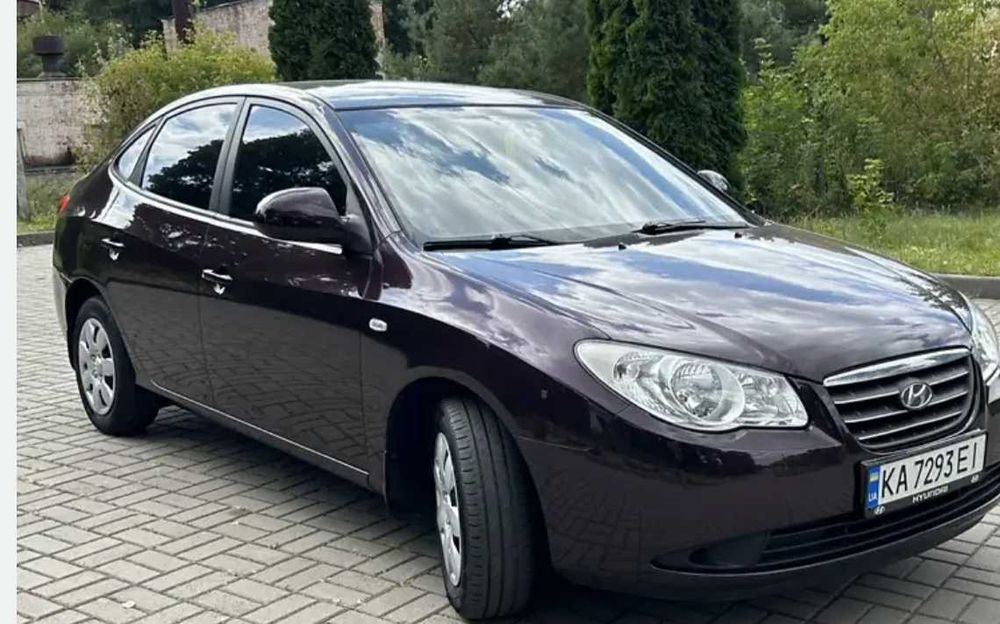 продам Hyundai Elantra На автоматі 2008 року