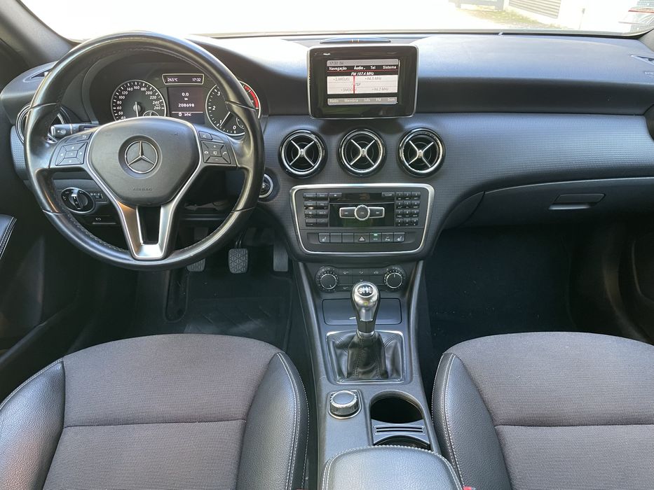 Mercedes-Benz A180 CDI • 2012 • 208.698 km • Excelente estado