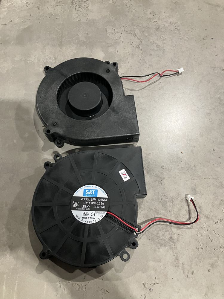 2x wentylator turbinowy SFM14255IA 12V DC