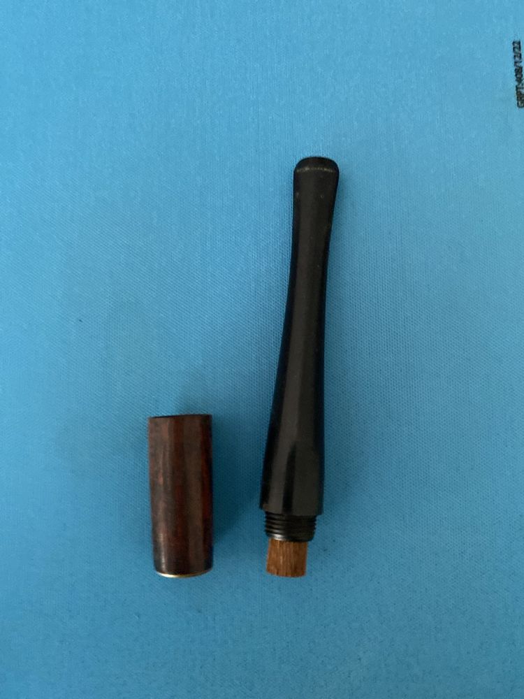 Cigarreira Antiga em Madeira com estojo
