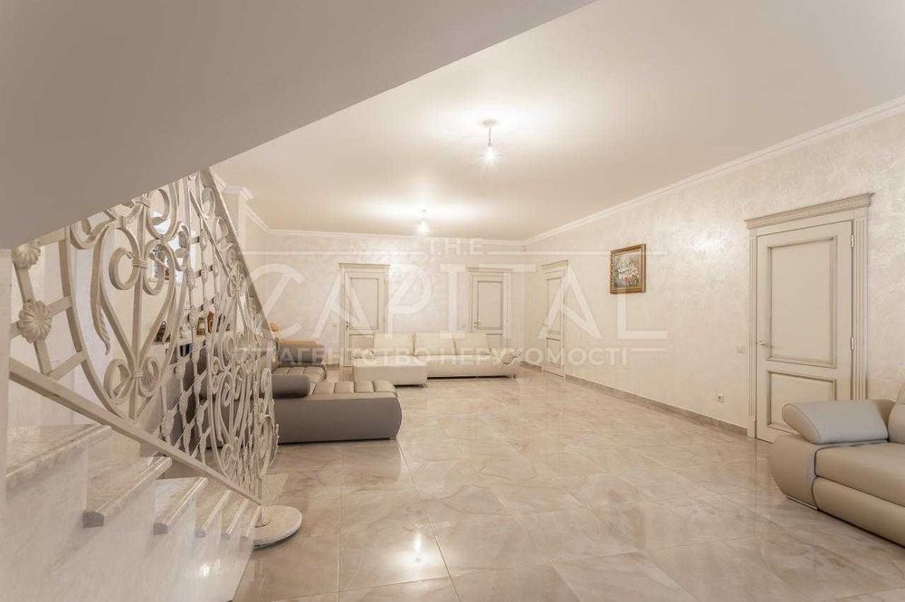 Продаж котеджу 610м2, Лісники, КМ Зелений Гай, 18 соток