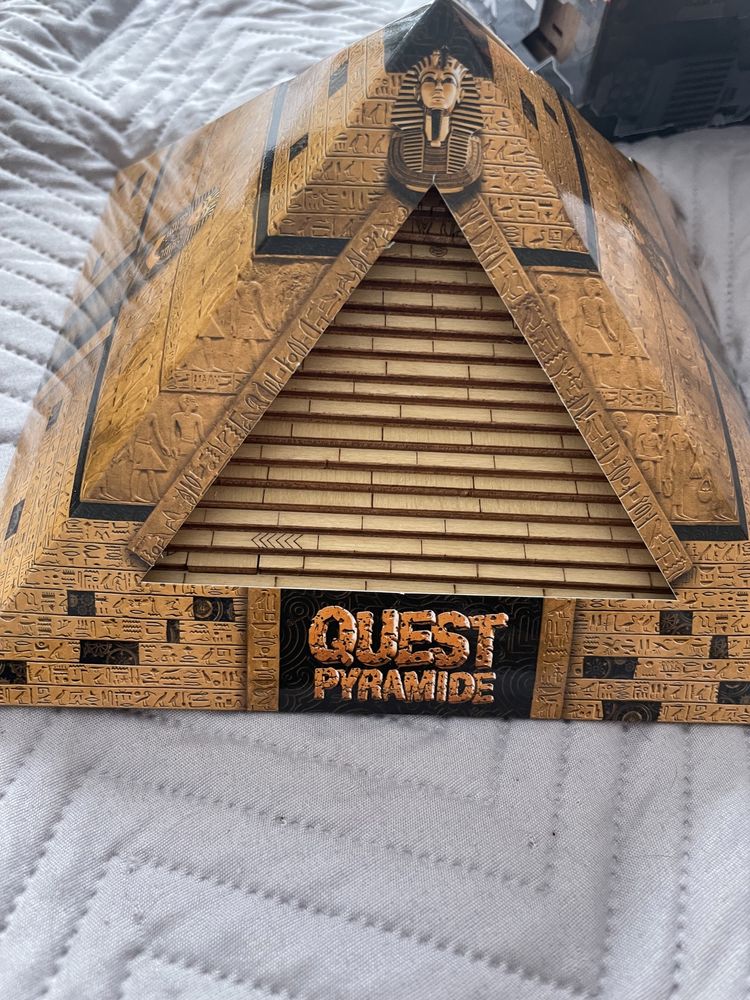 Quest piramide puzzle gra łamigłówka escape roomu esc welt