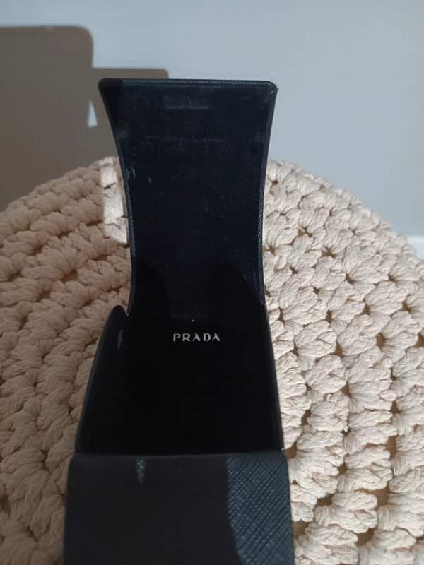 Okulary przeciwsłoneczne PRADA damskie