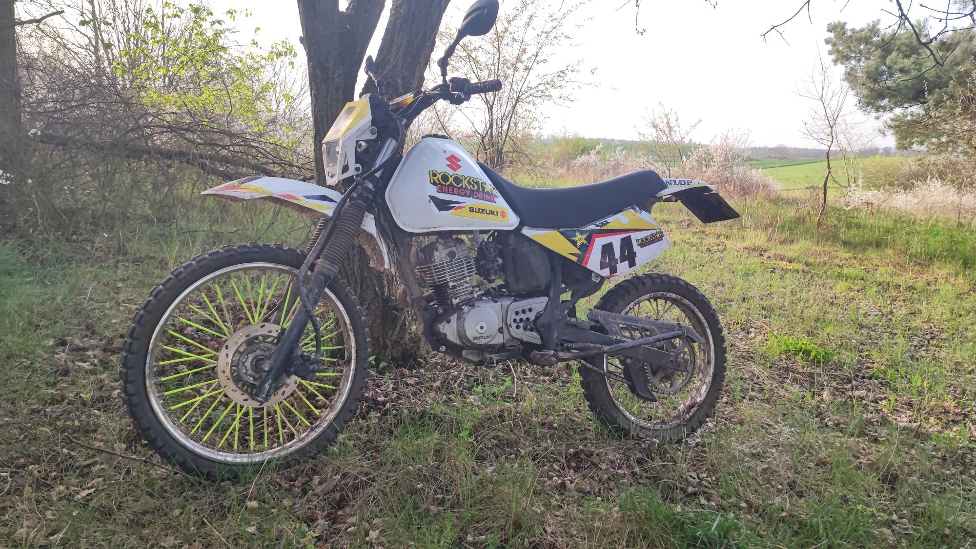 Suzuki dr125 rocznik 1992