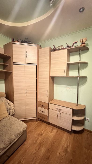 Сучасна меблі в спальну кімнату