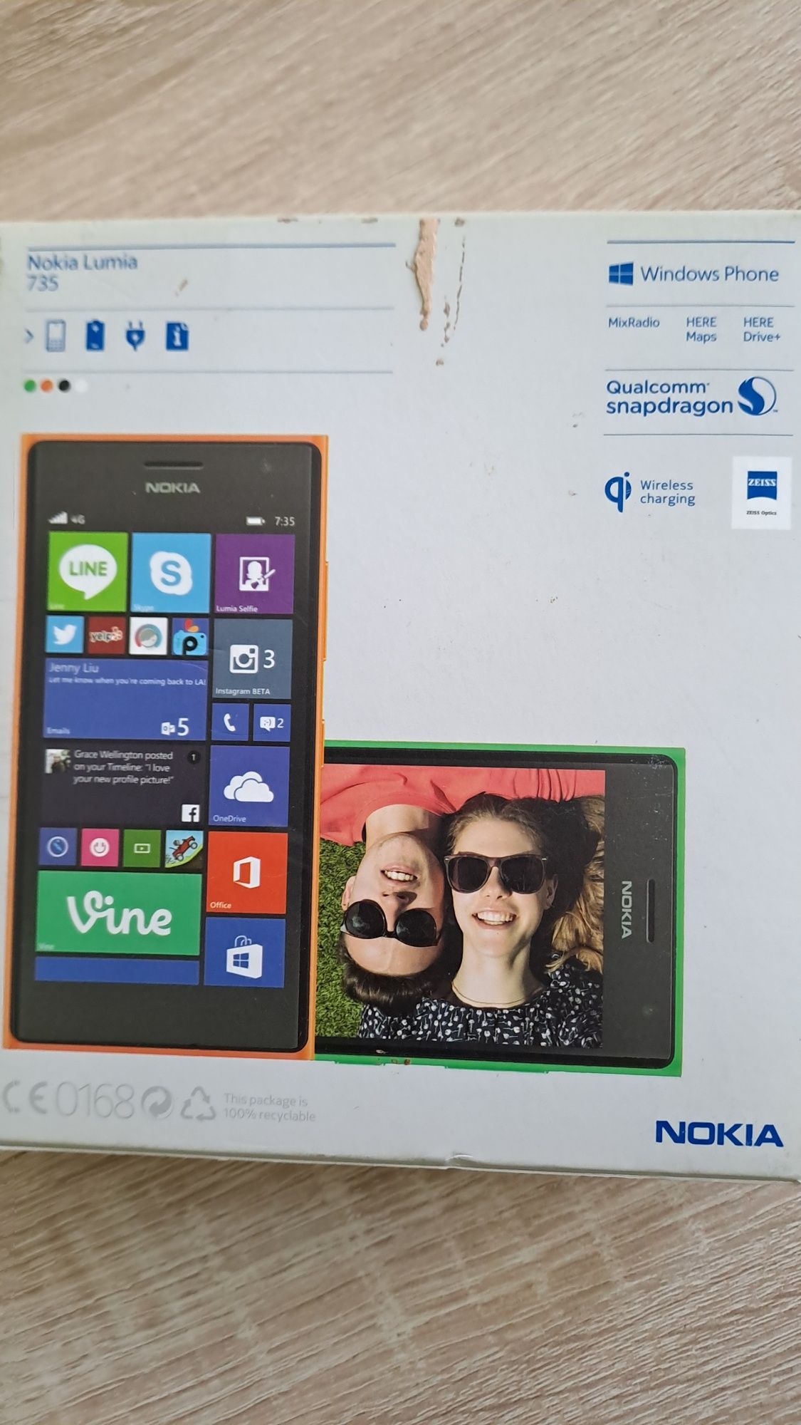 NOKIA LUMIA 735 Telefon